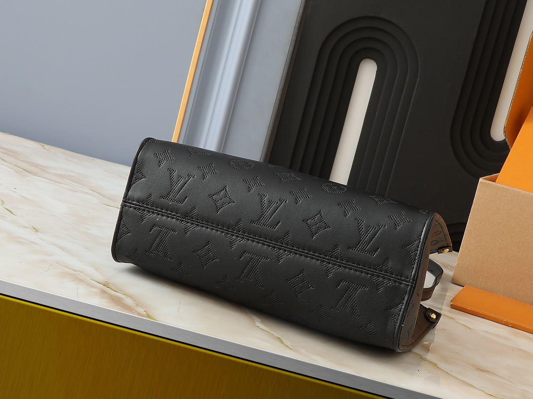 1WE93B Popular  leather bag