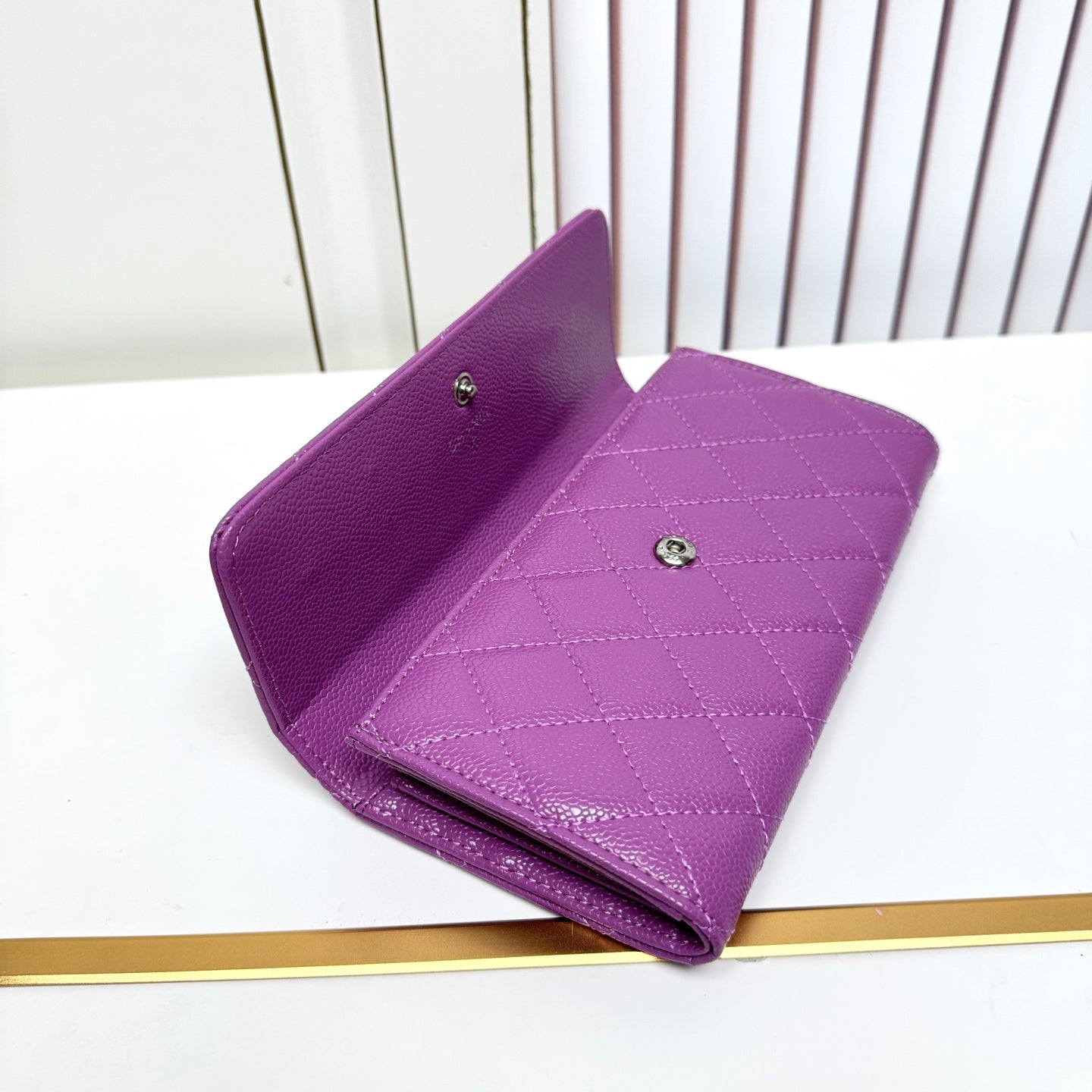 136NC20B Popular  leather  Wallets