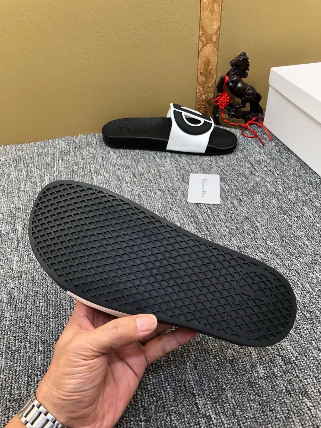 5LD216Z Popular Slippers