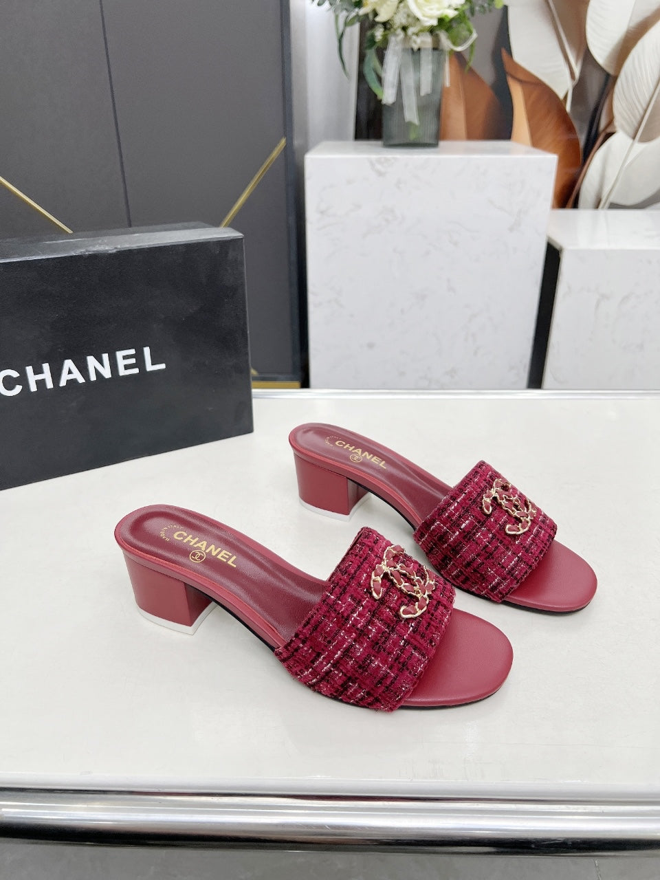 255QB30Z Popular shoes