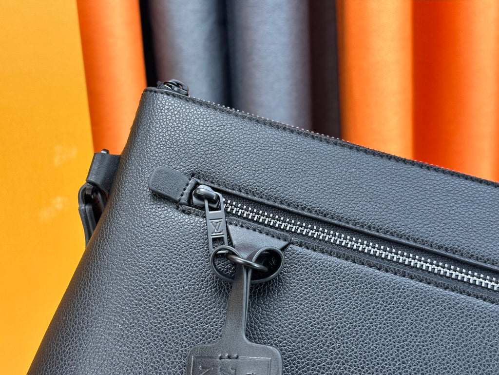 1XE399B Popular   leather bag