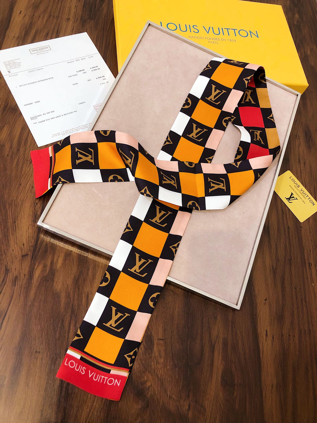 1ZE177W  Popular Silk Scarve