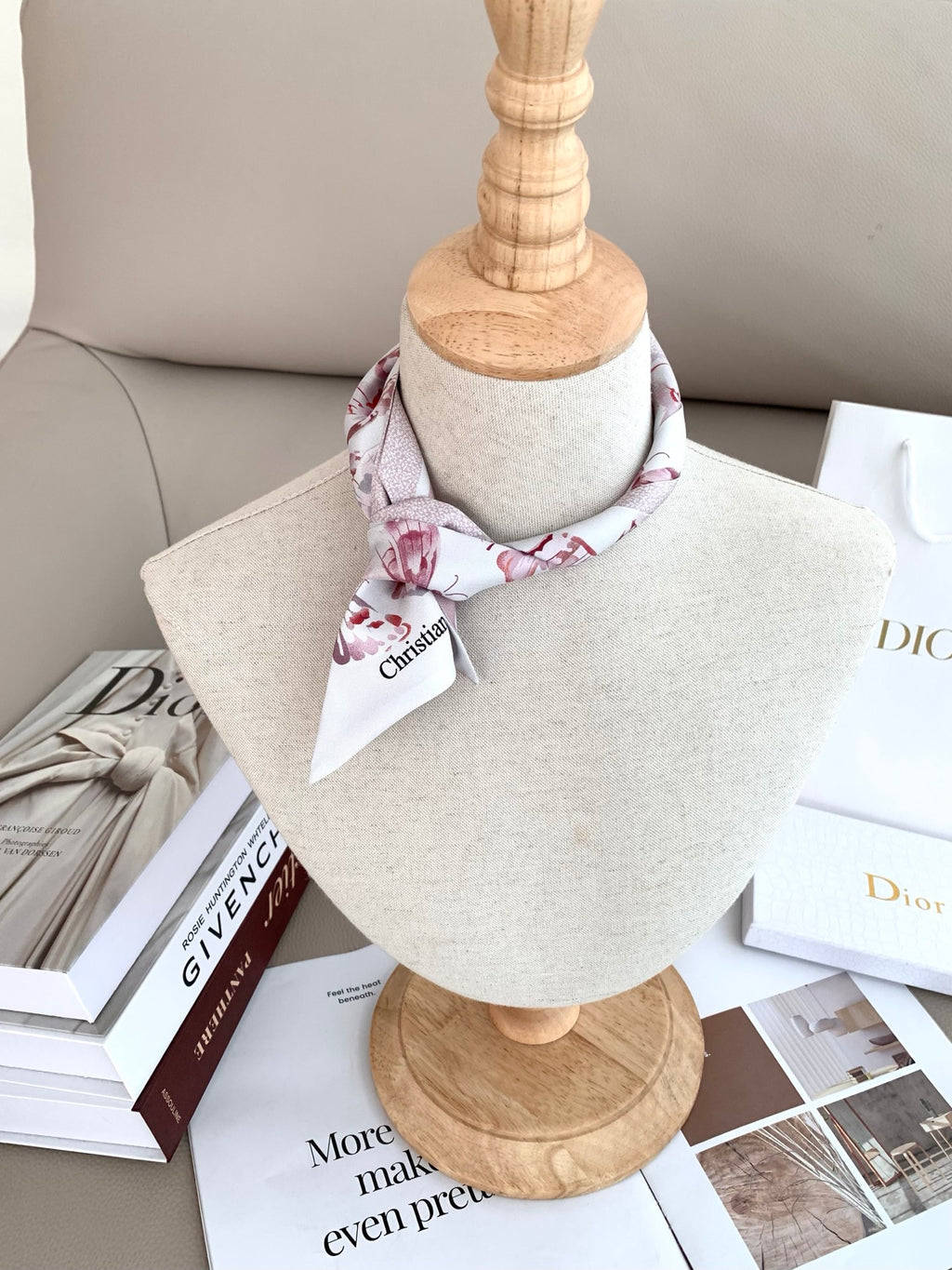 146ND41W Popular Silk Scarve