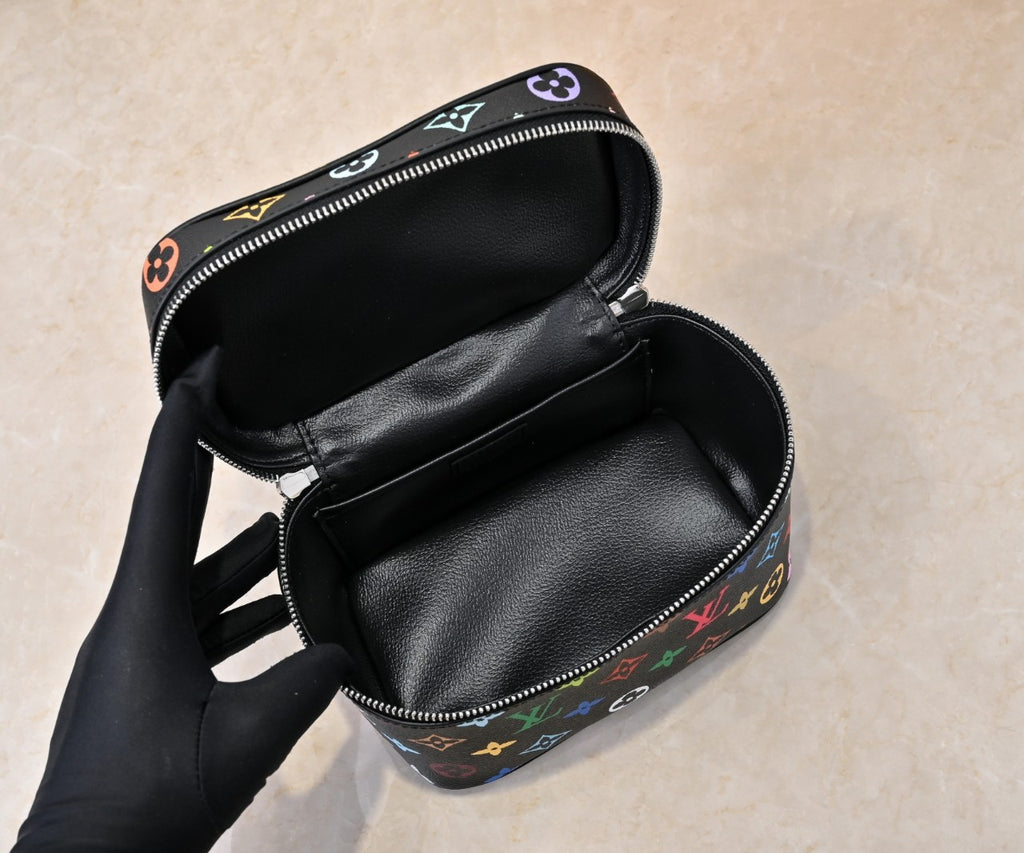 15XE11B Popular leather bag