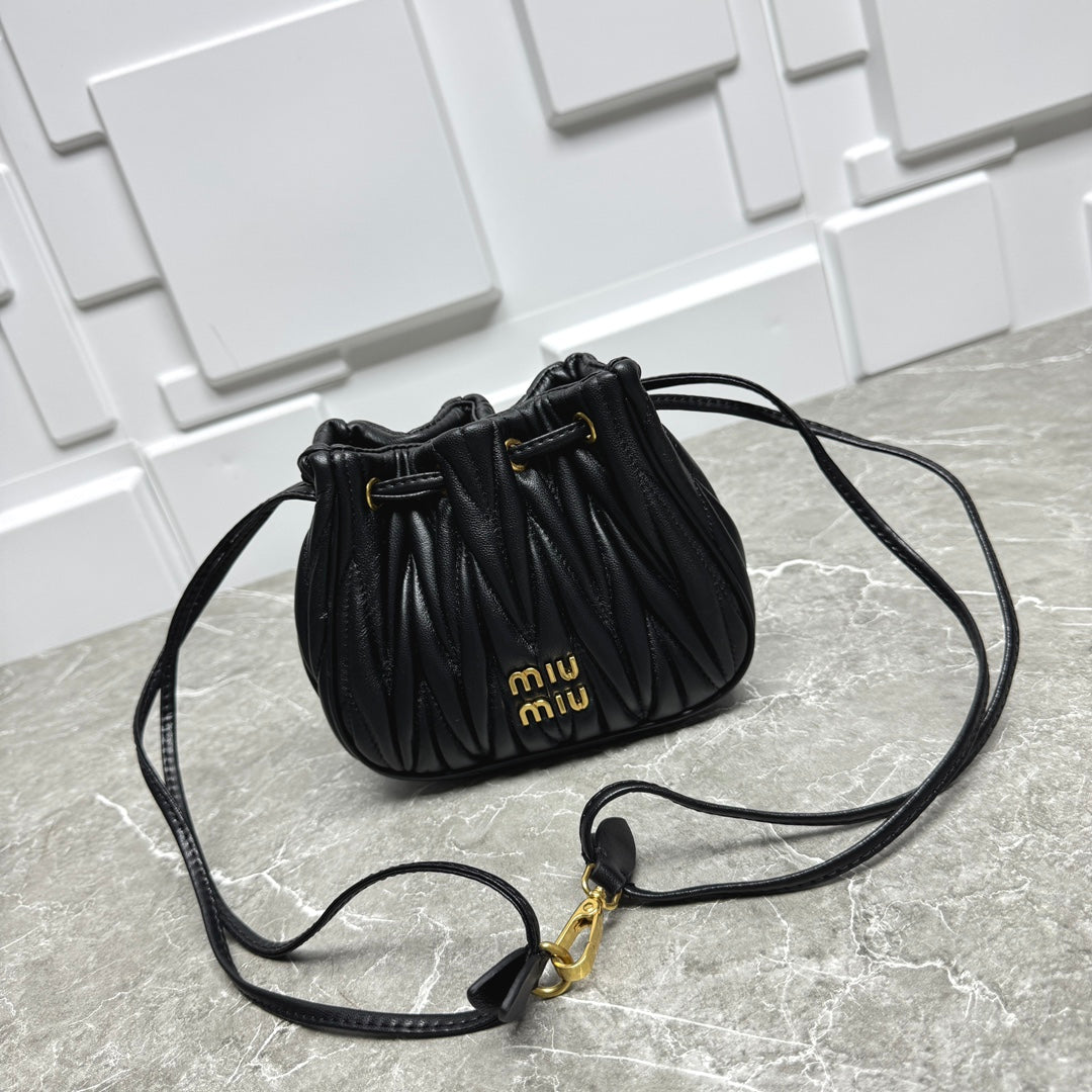 136PA81B Popular leather bag