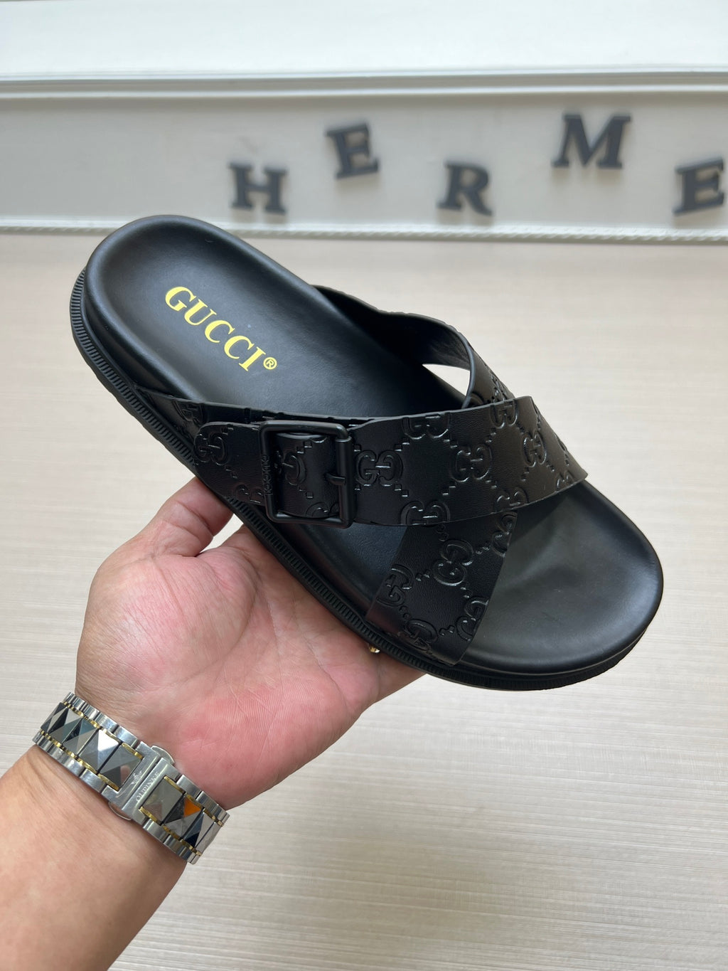 54B91Z Popular slippers
