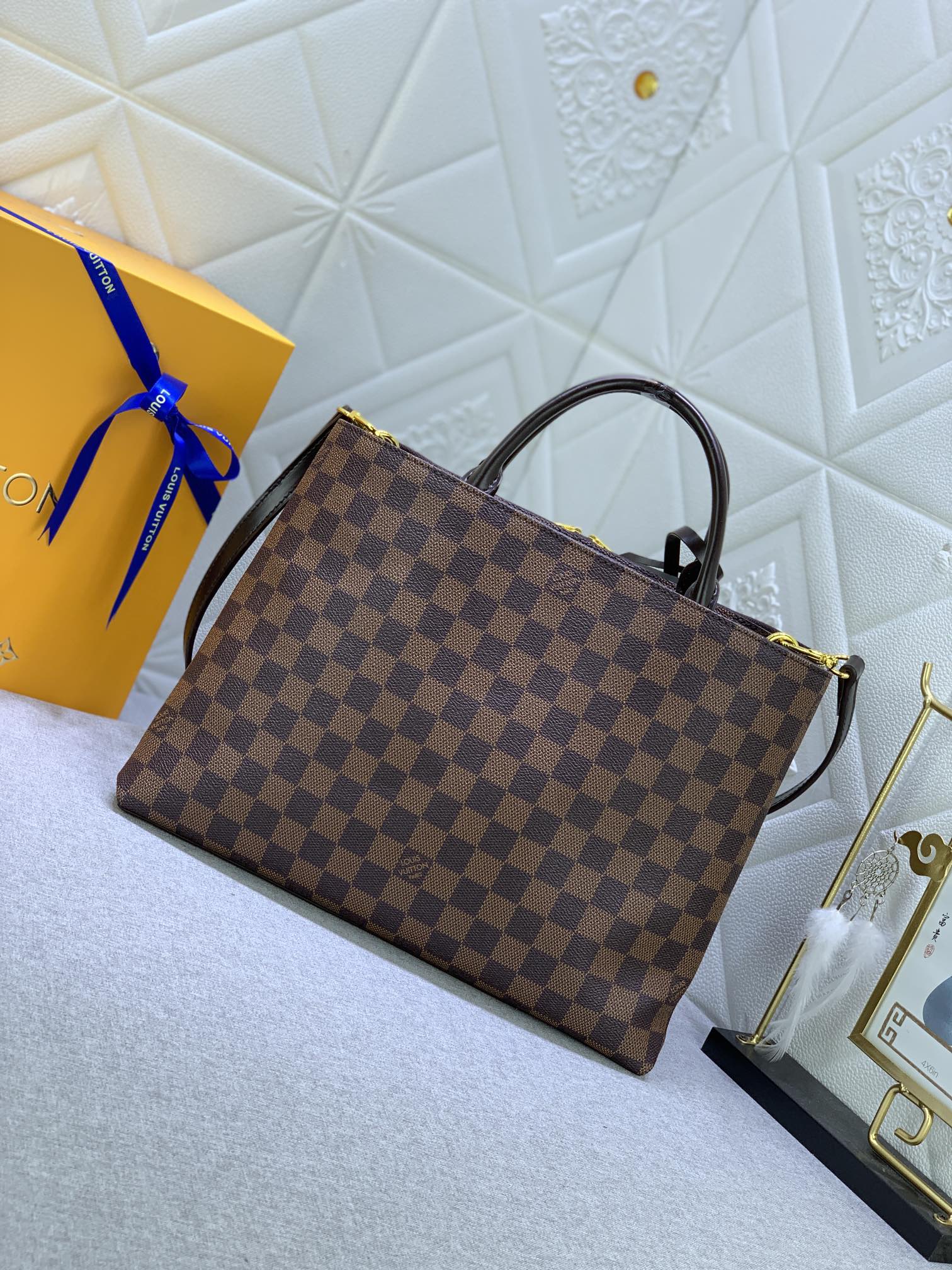 2XE330B Popular   leather bag 