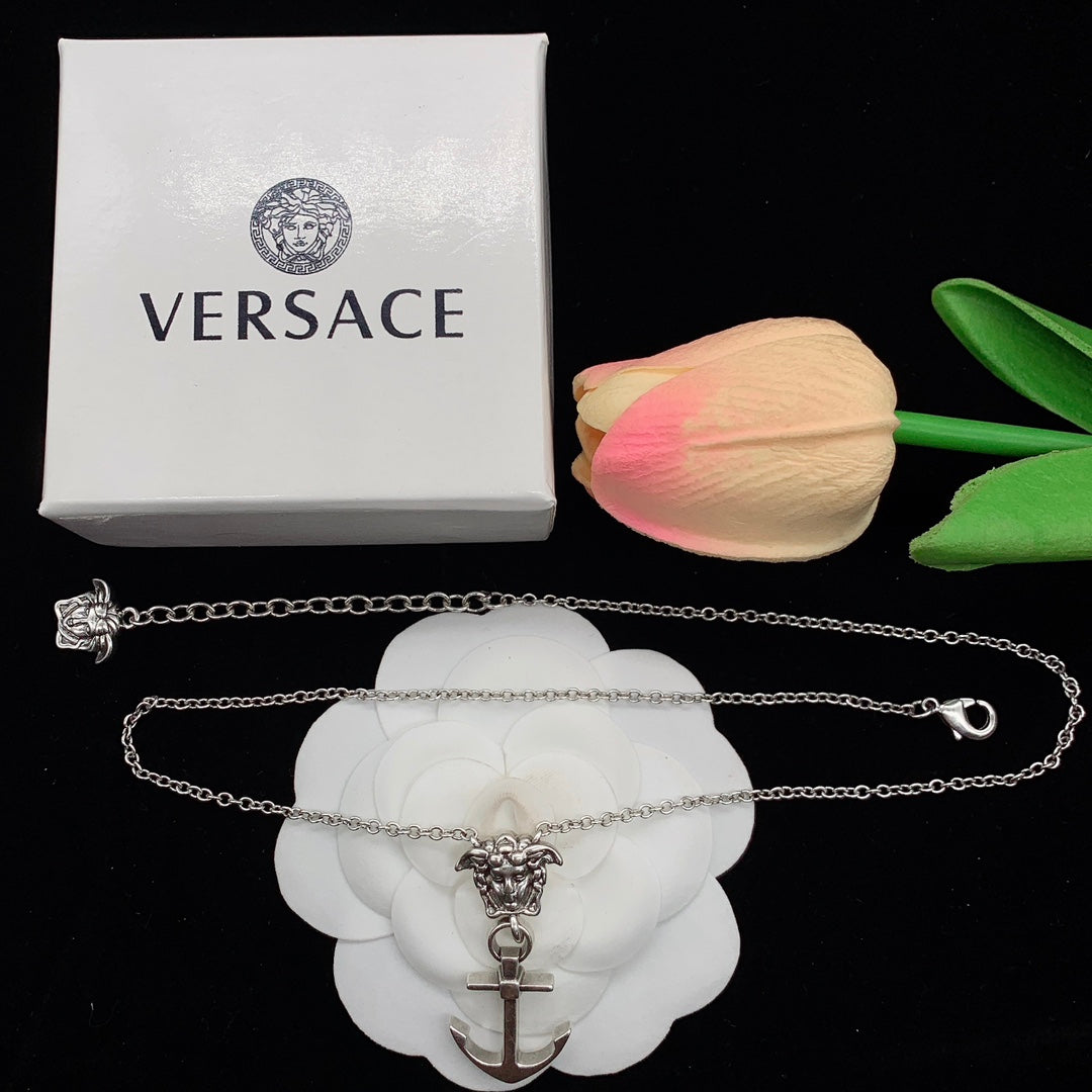 55QV369X Popular Necklaces