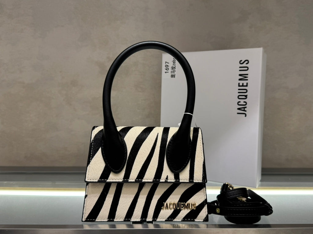 B1P46A141 Popular leather bags
