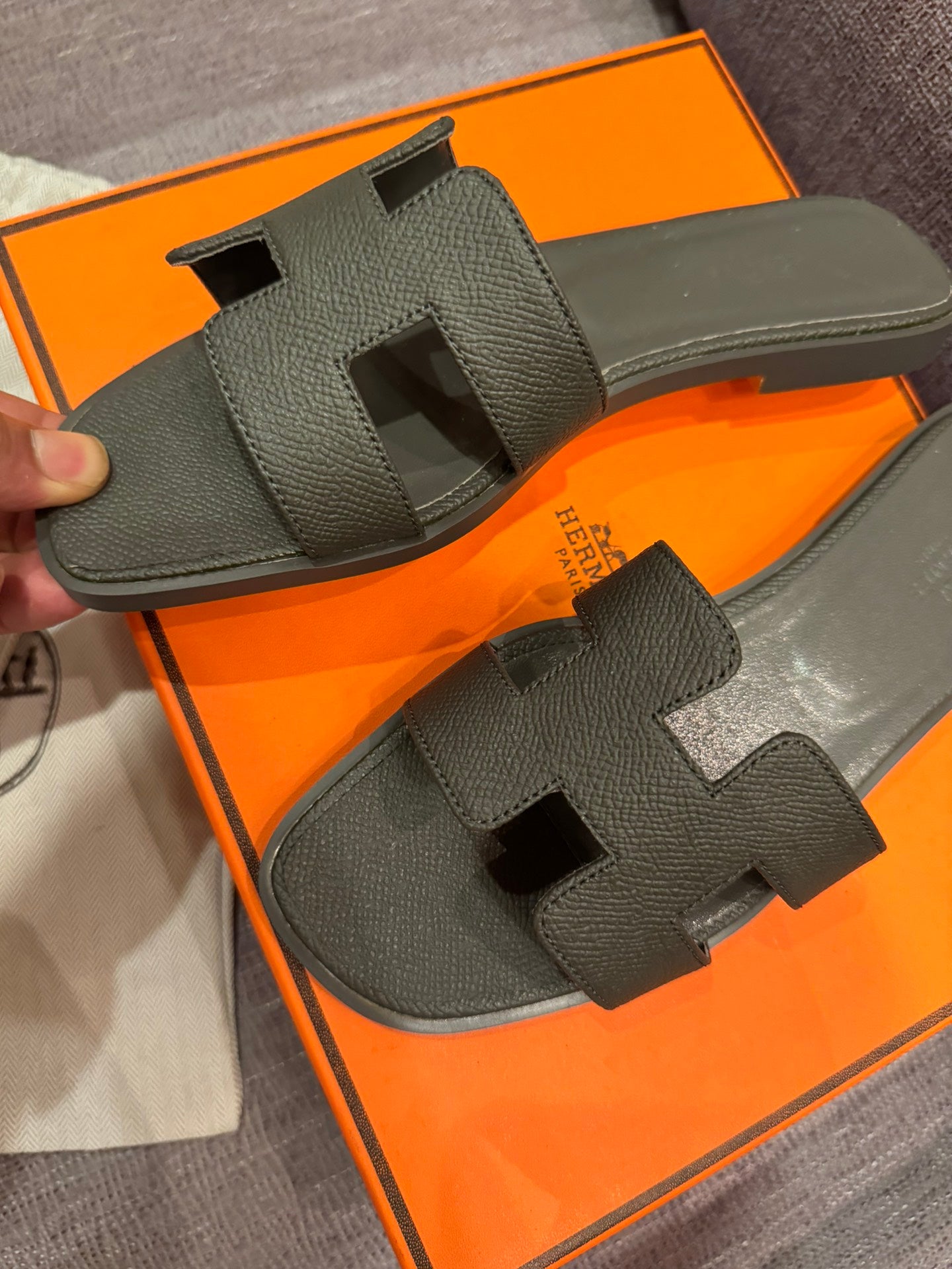 1ZH237Z Popular Slippers