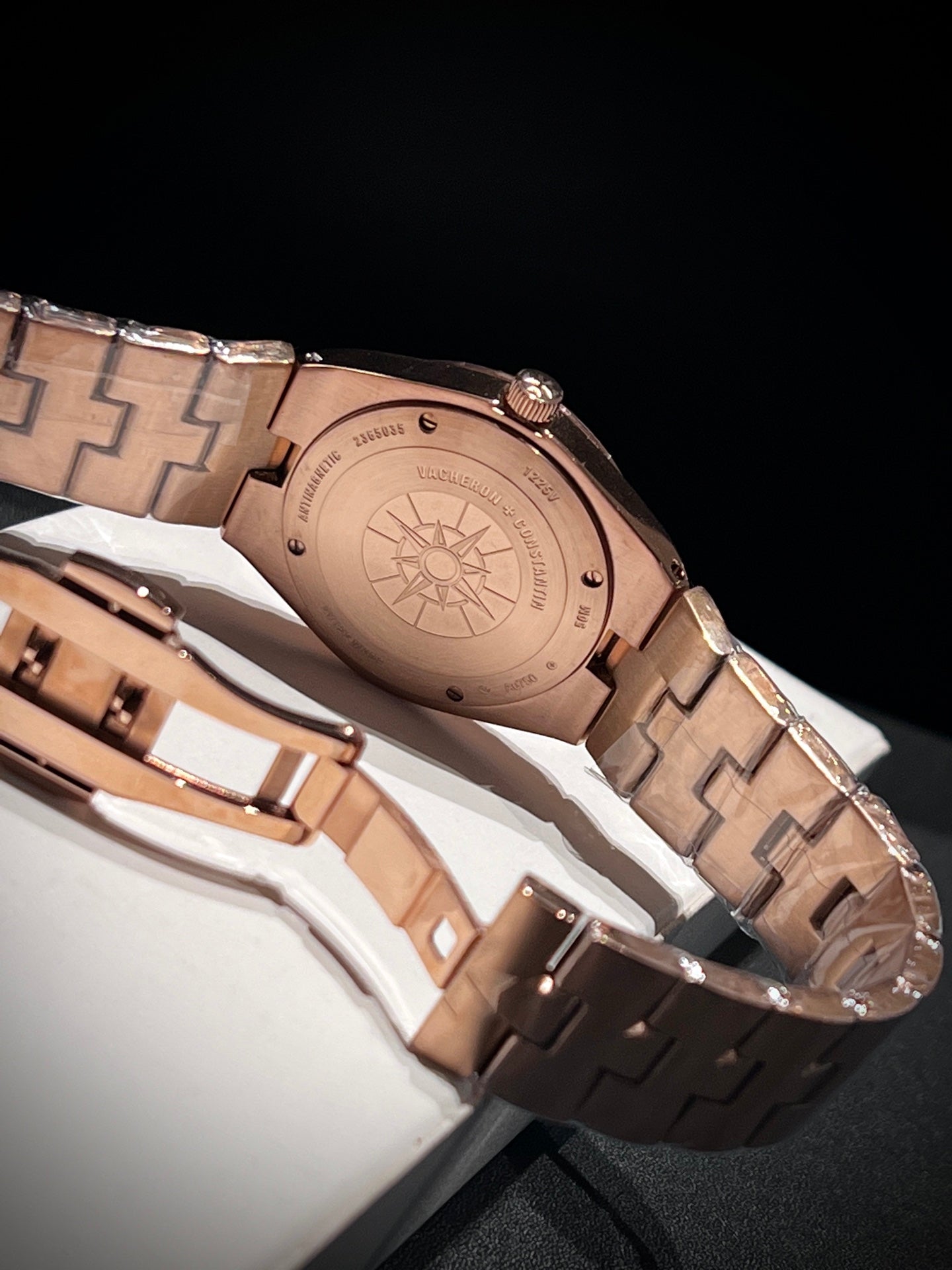 136RA86L Popular Watches