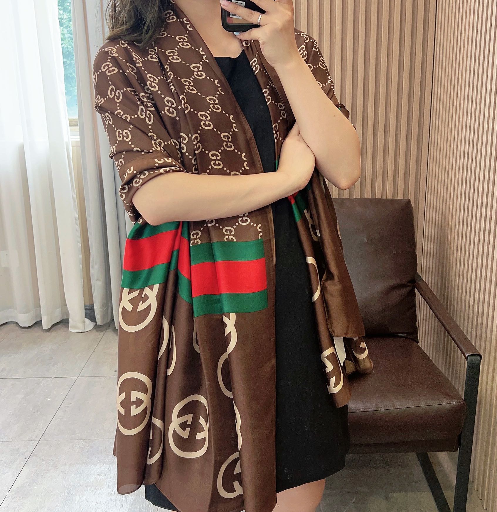 155NB68W Popular Silk Scarve
