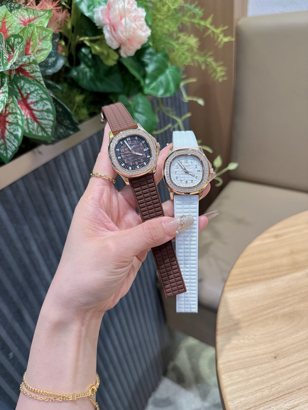 136NA3L  Popular Watches
