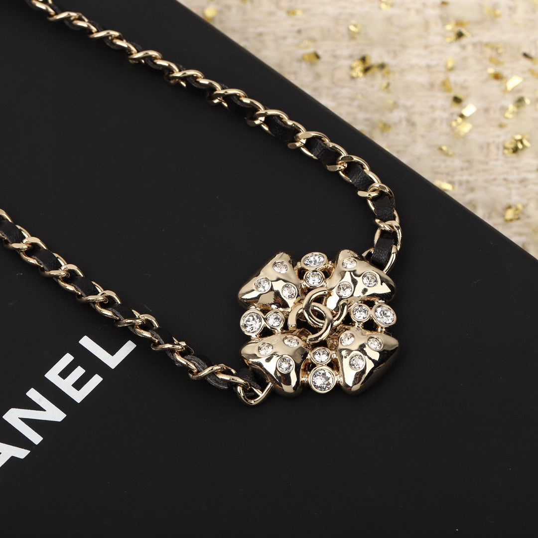 X1N46C20X  Popular  Necklaces