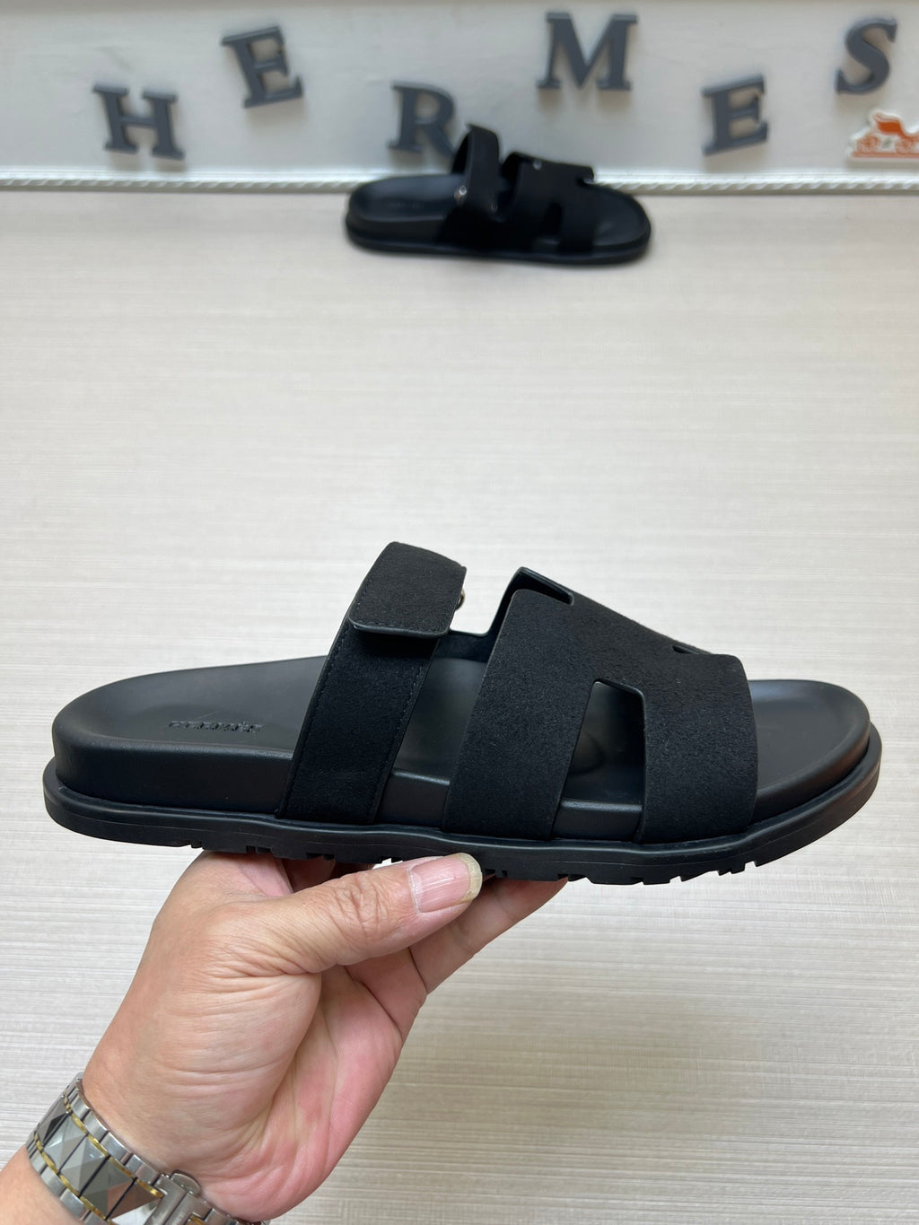 54H1Z Popular slippers