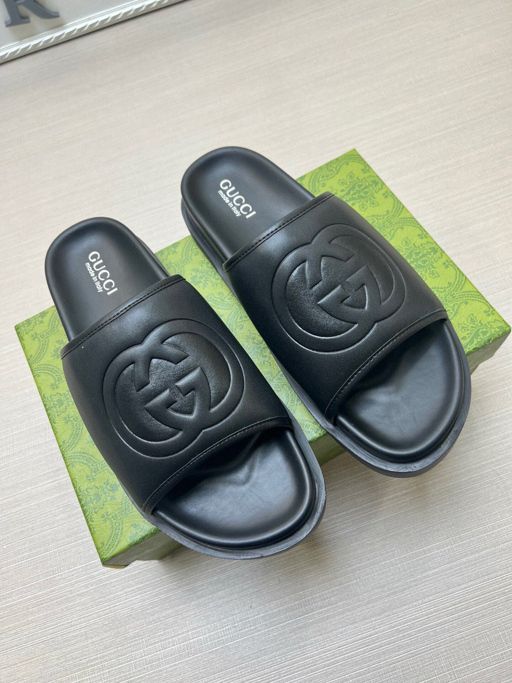 5WB241Z Popular Slippers
