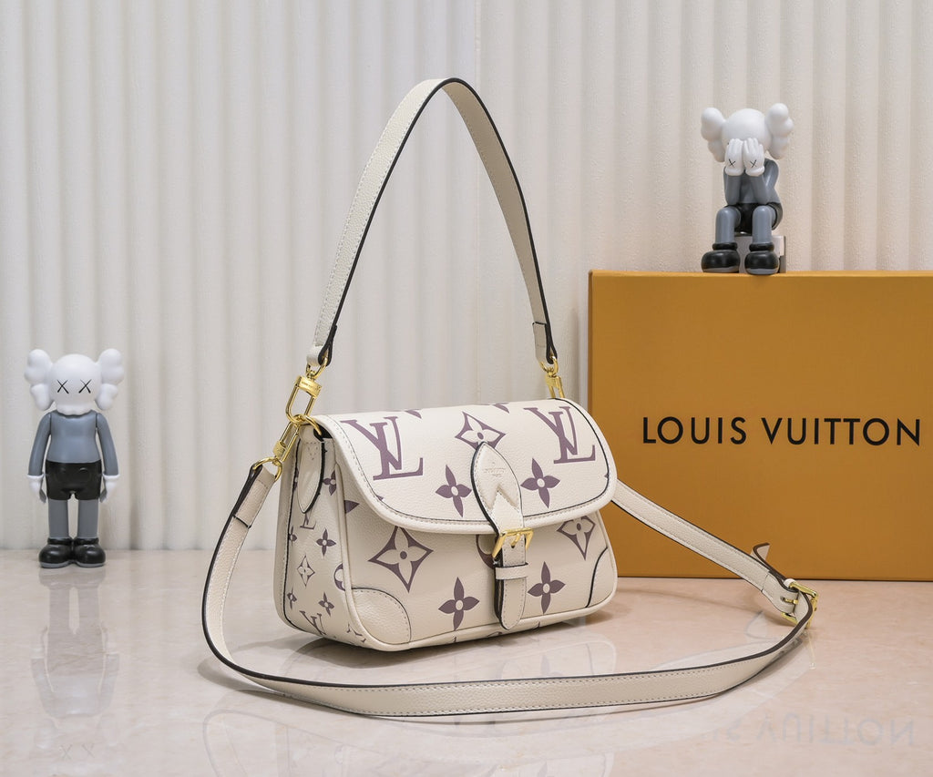 136PE40B Popular leather bag