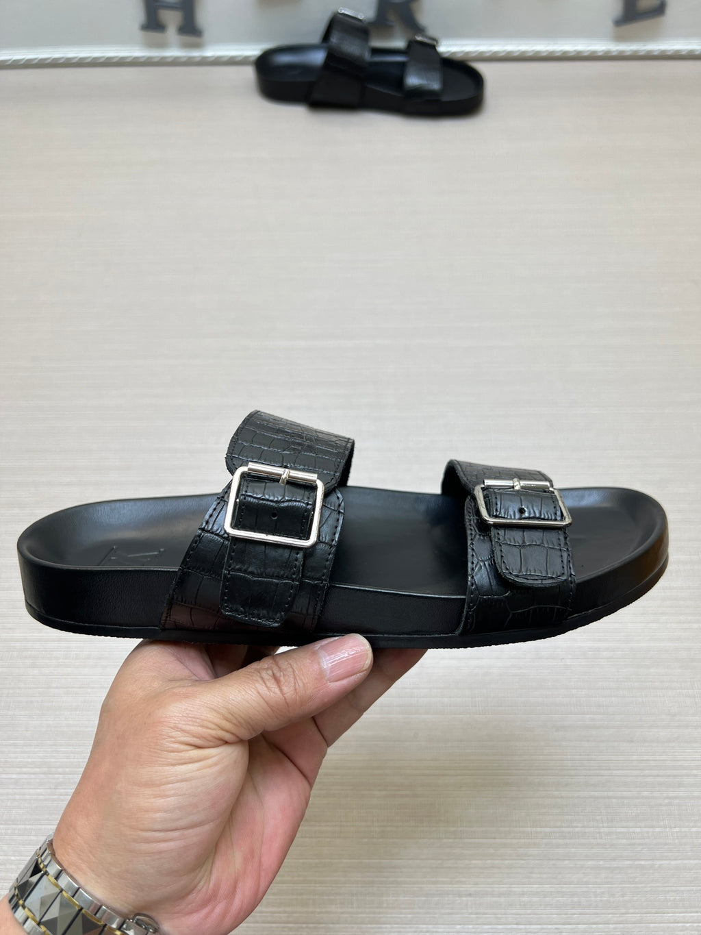 54E87Z Popular slippers