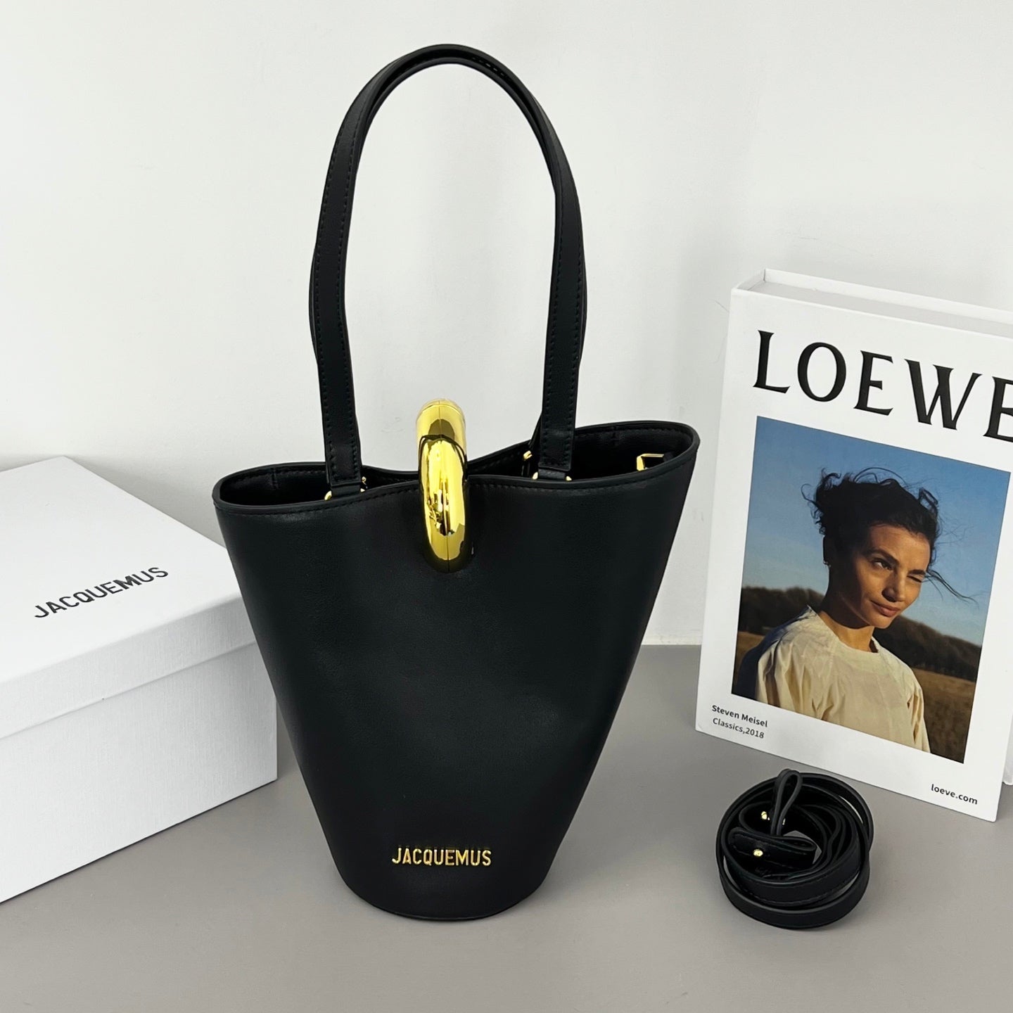 B1P46A139 Popular leather bags