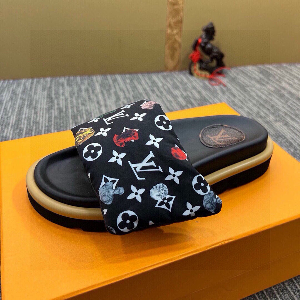 5QE12Z Popular Slippers