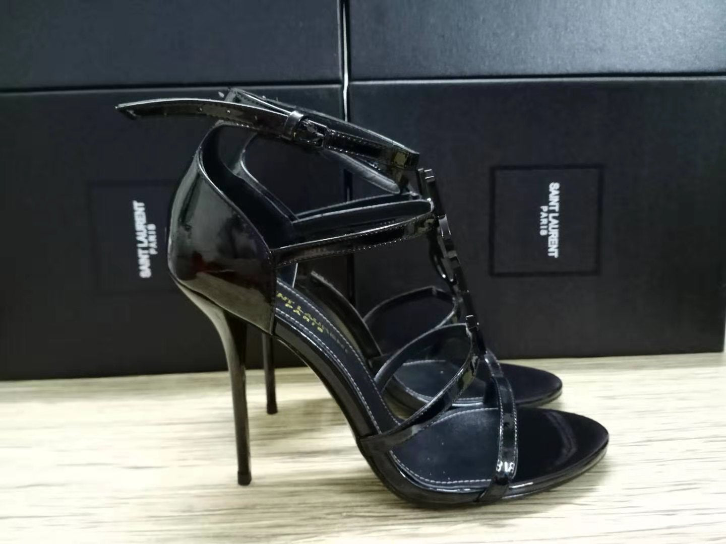 2XSL151Z Popular leather High heels