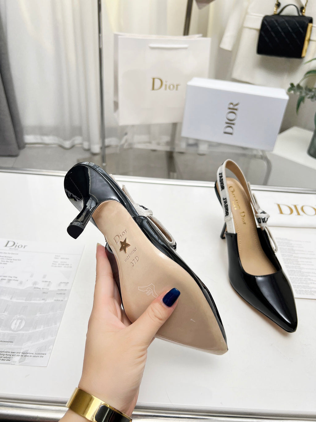 Z2P36D32 Popular high-quality leather Shoes