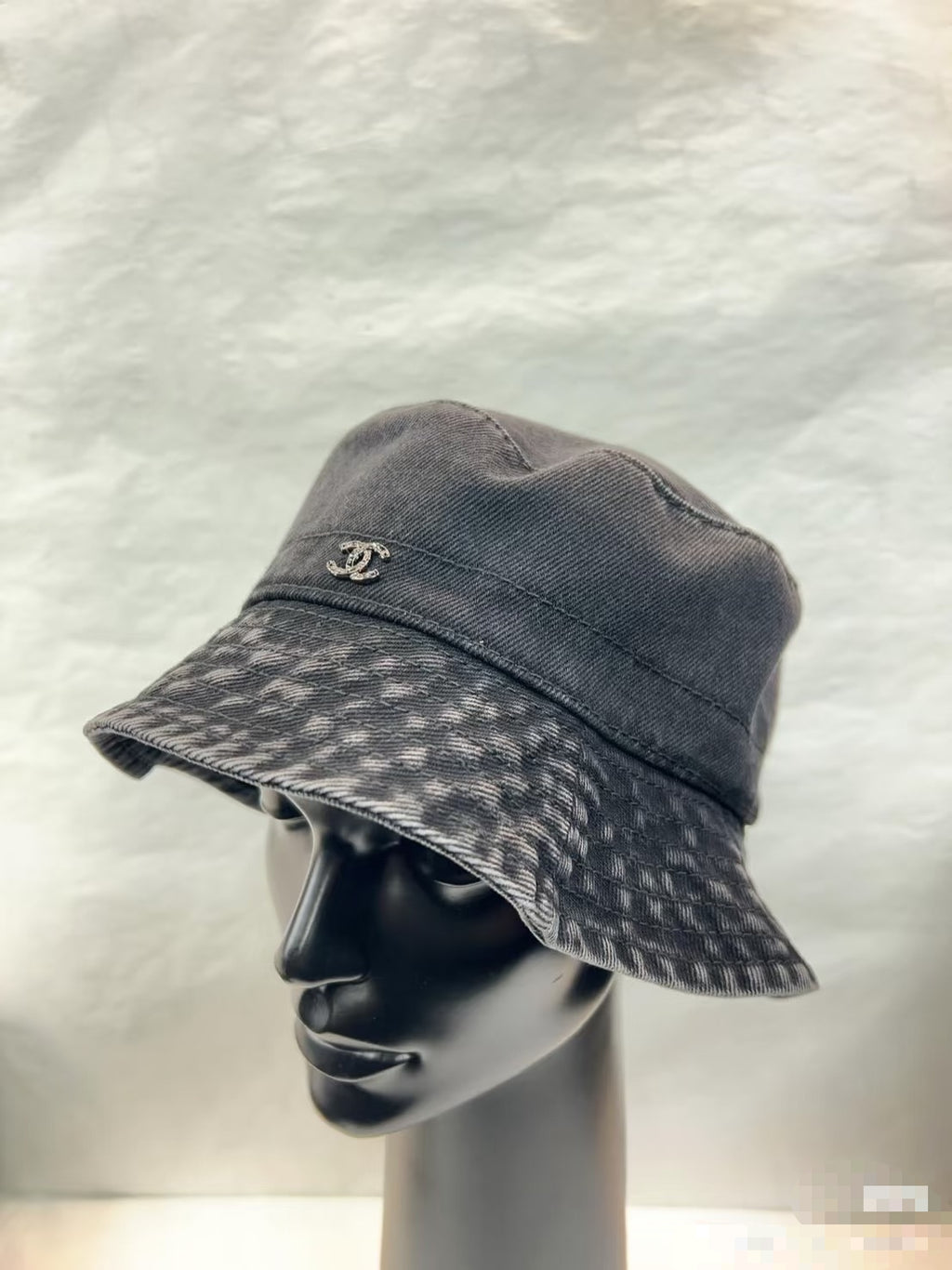 165NC20M Popular hats