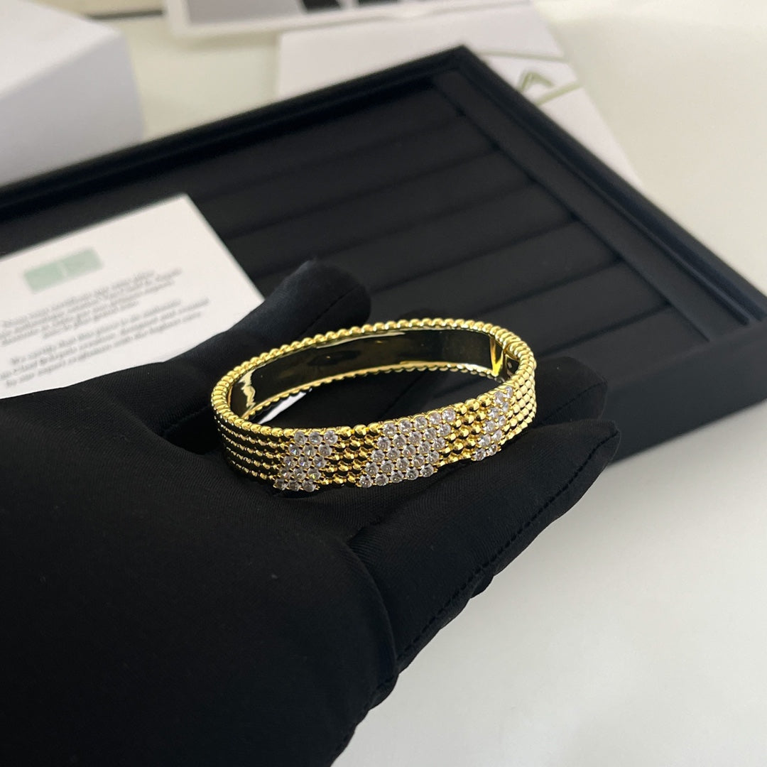 55QVC78K  Popular Bracelets