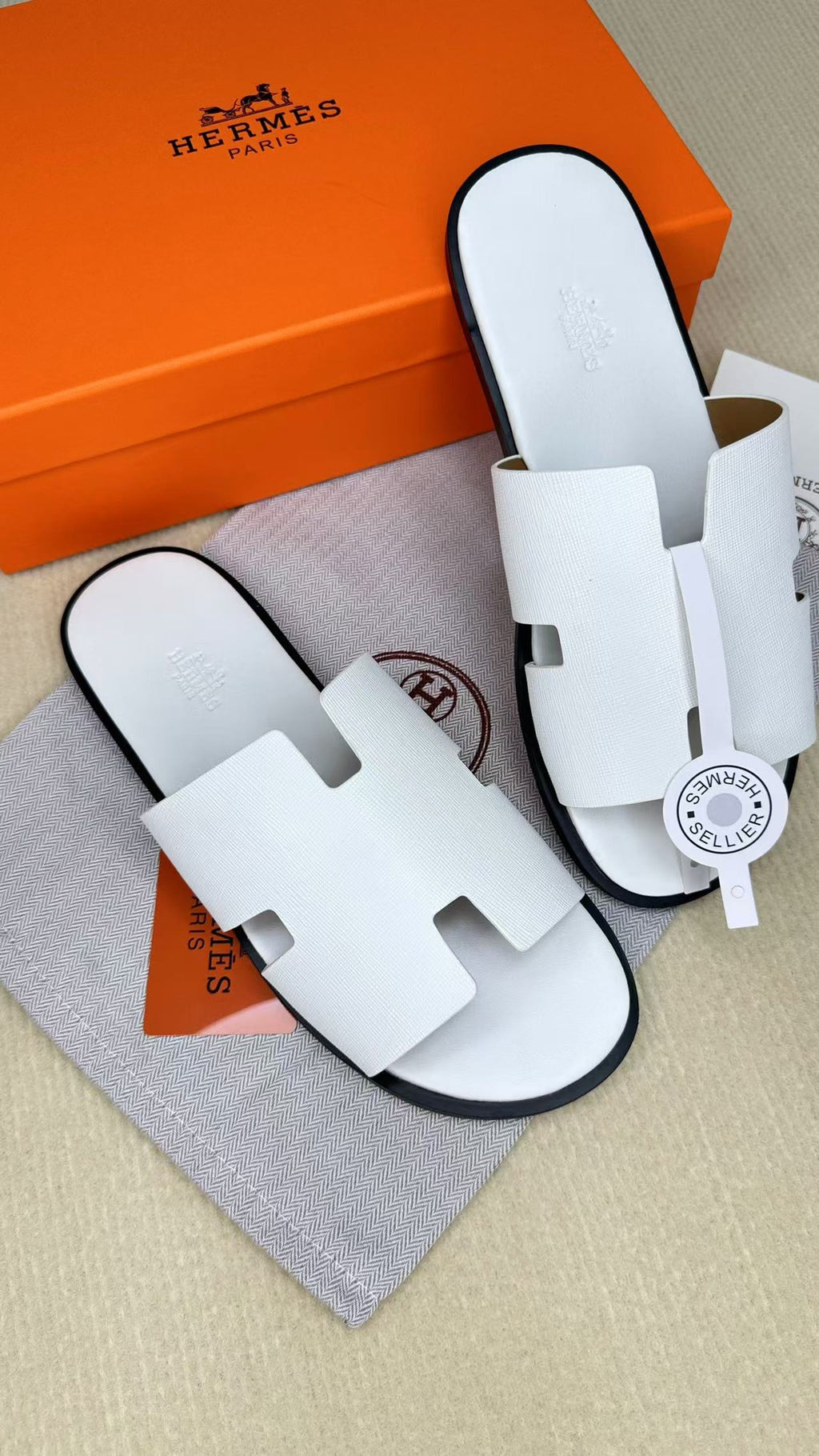 Z2X66H14 Popular high-quality leather Shoes