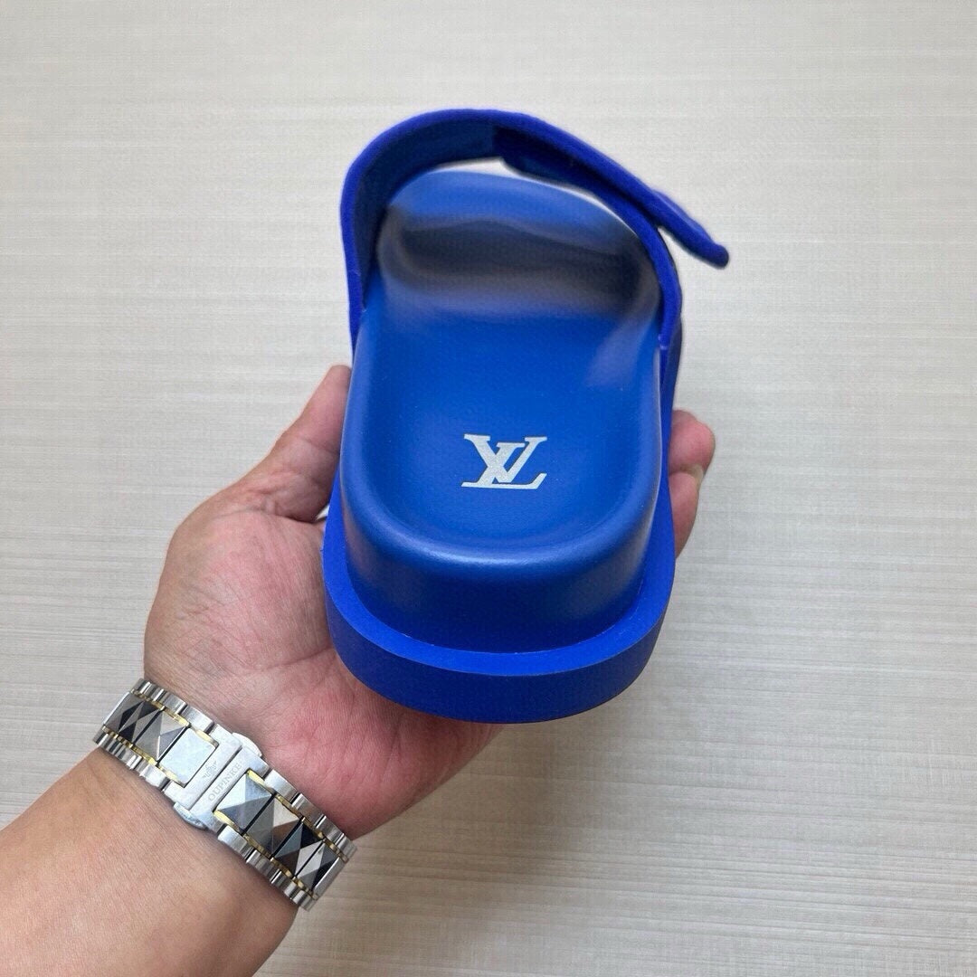 5LE210Z Popular Slippers