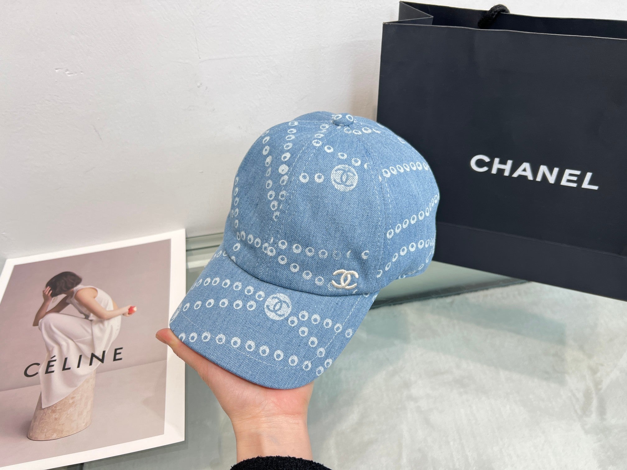 145ZC537M Popular hats