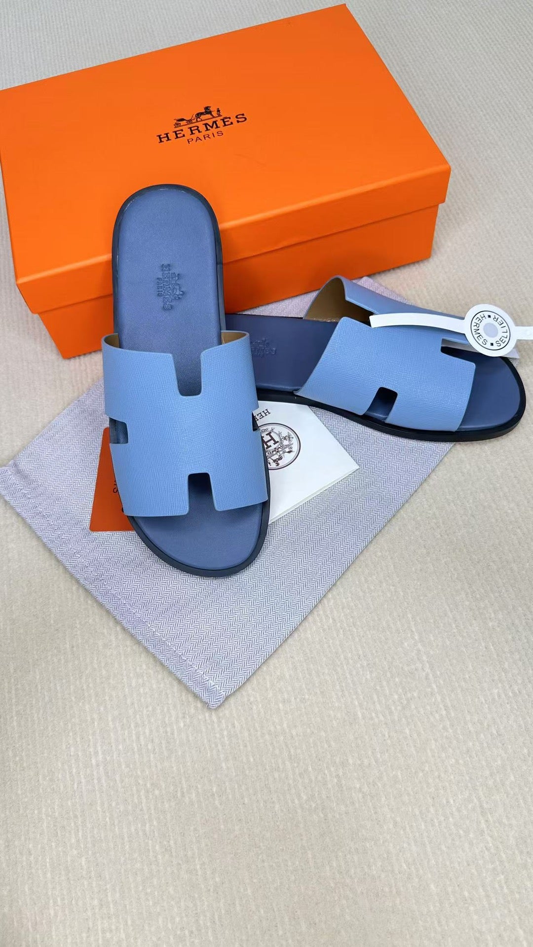 Z2X66H15 Popular high-quality leather Shoes