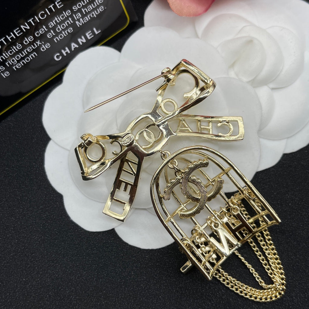136NC36X Popular  Brooch