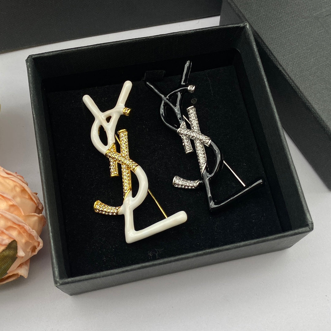 55ZSL94X Popular Brooch