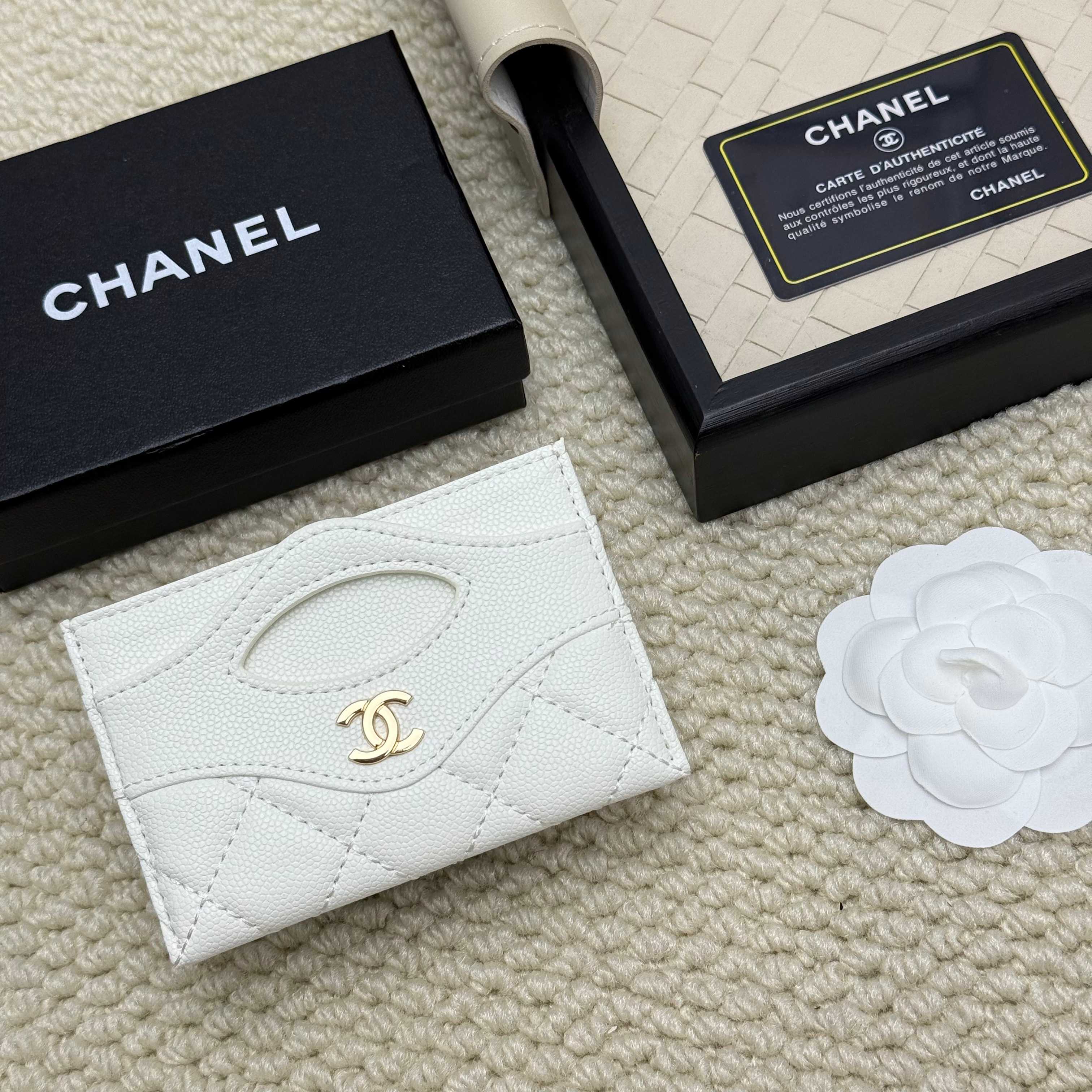 15RC151B Popular card holder
