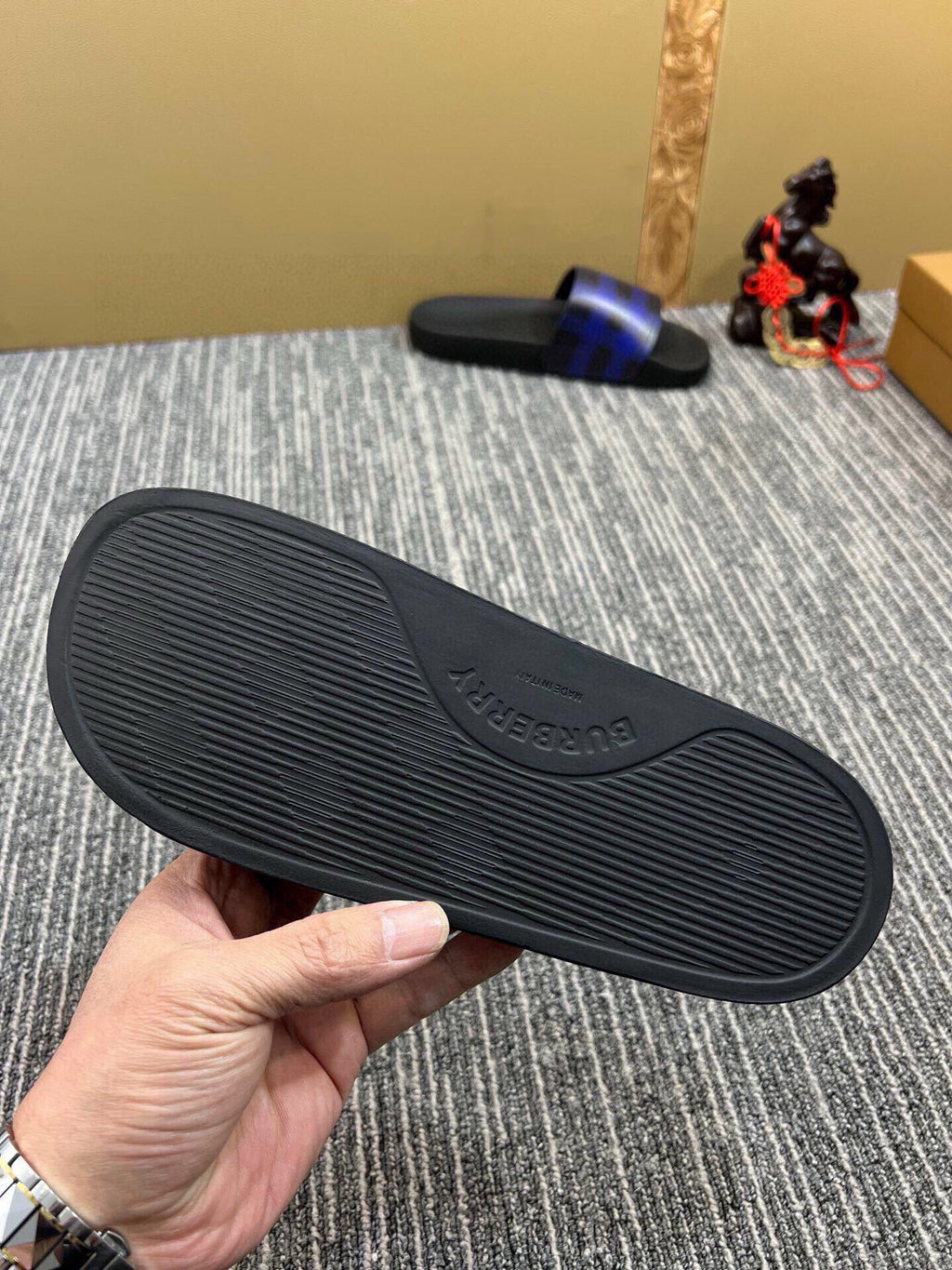 535ZR258Z Popular Slippers