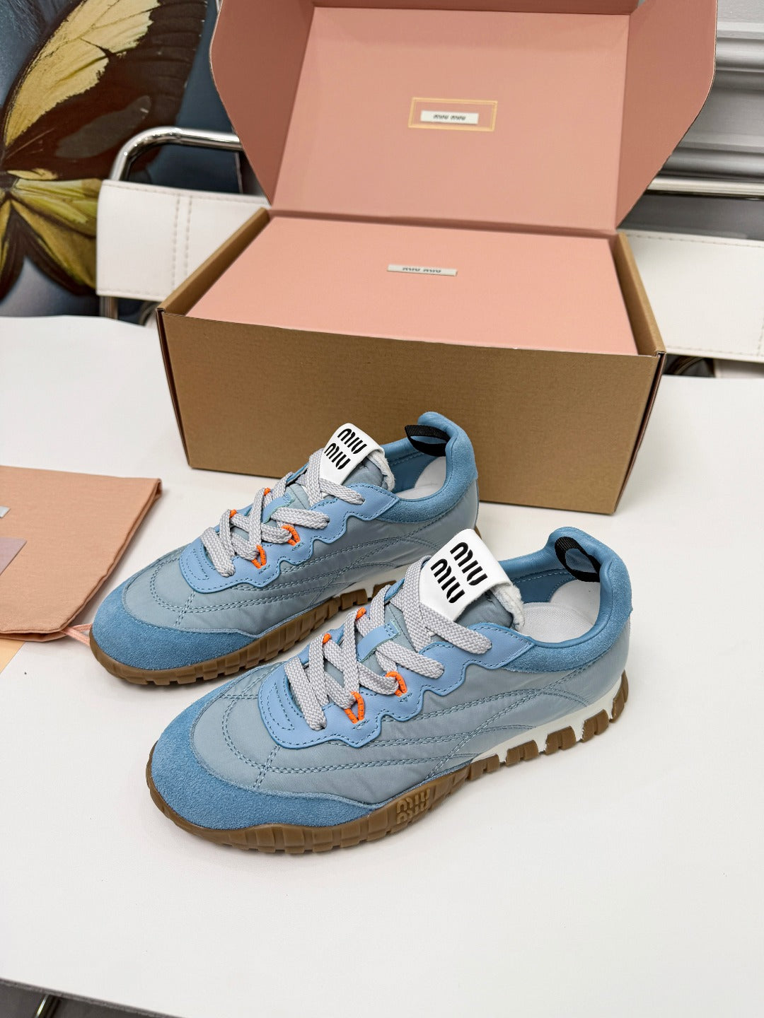 Z2P36A55 Popular high-quality leather Shoes