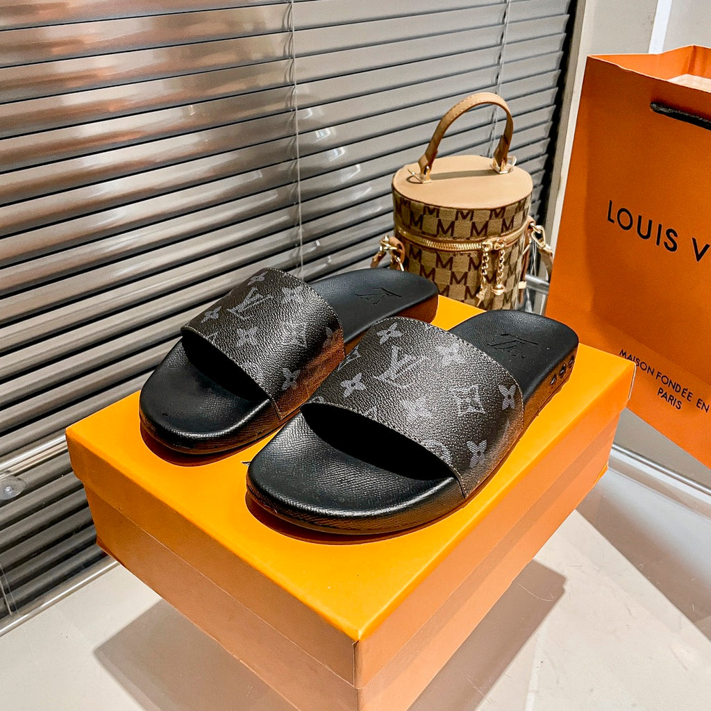 14E195Z Popular Slippers