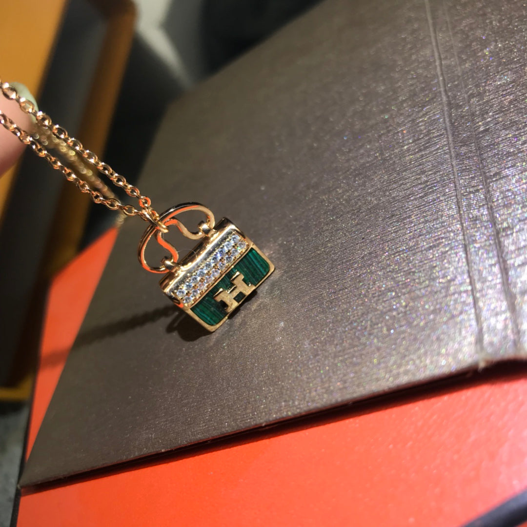 55QH321X Popular Necklaces