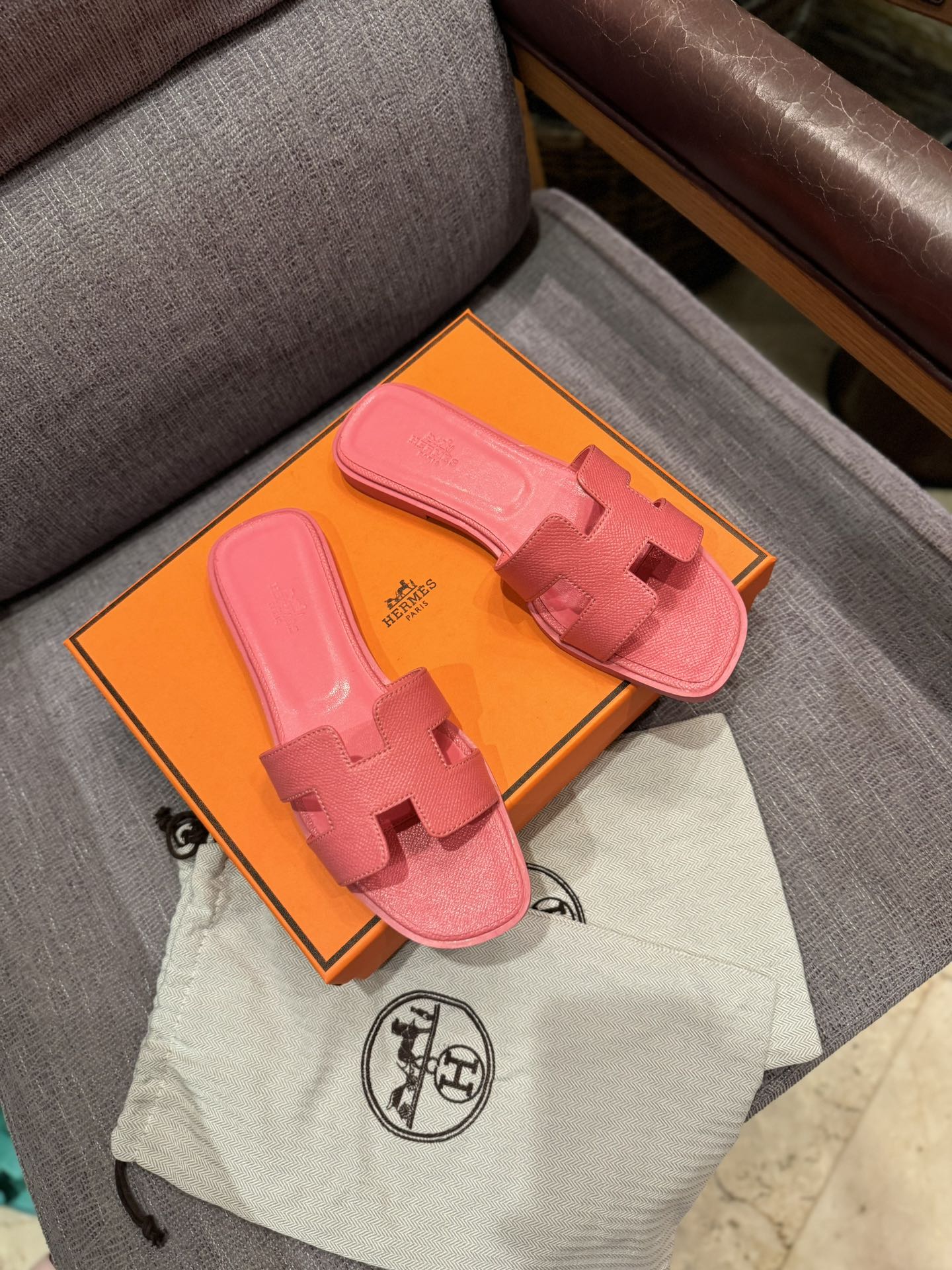 1ZH235Z Popular Slippers