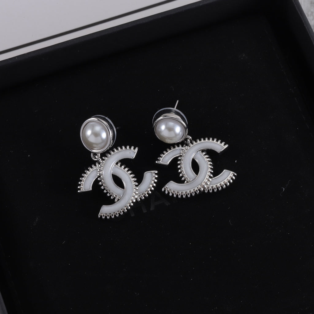 14C785E Popular  Earrings