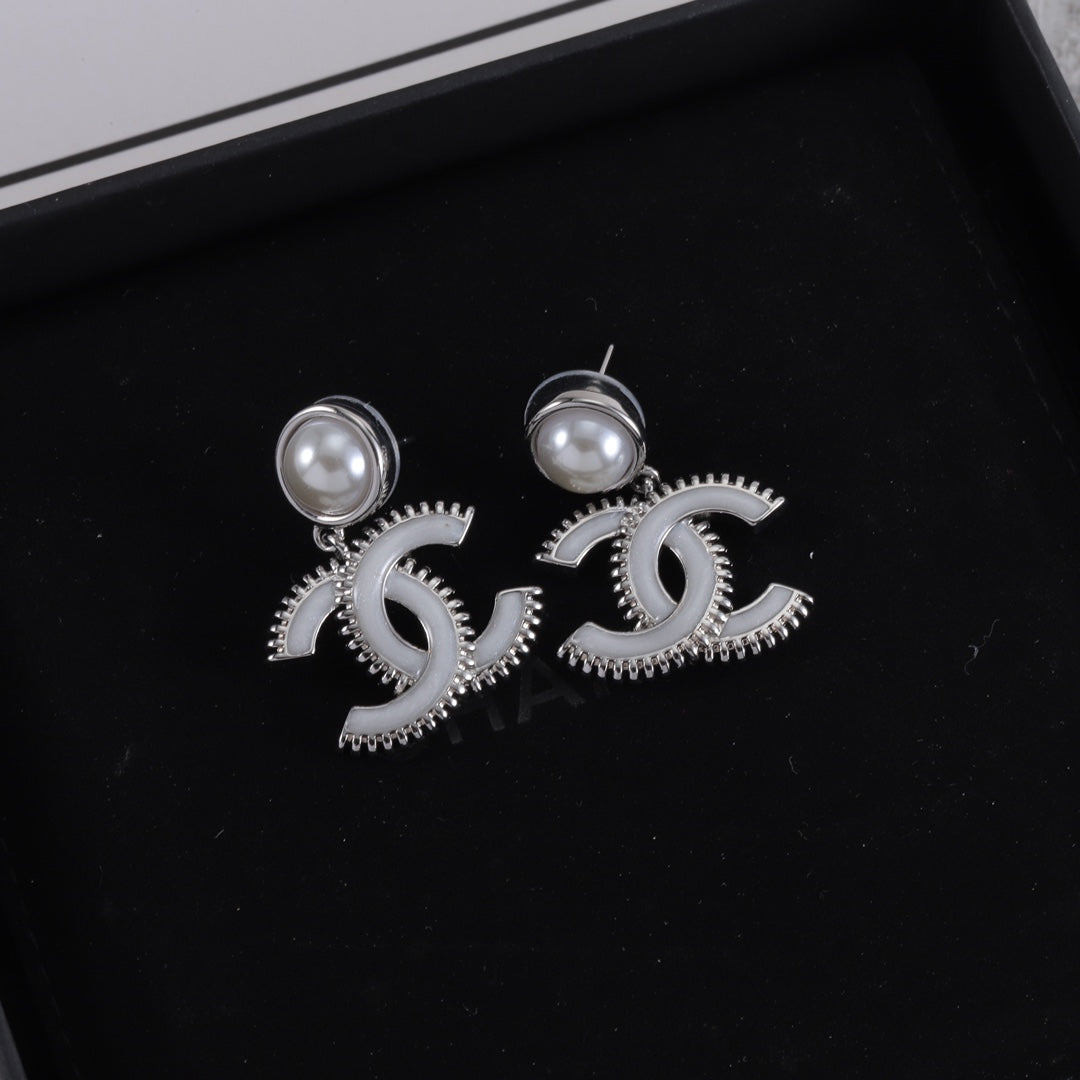 14C785E Popular  Earrings