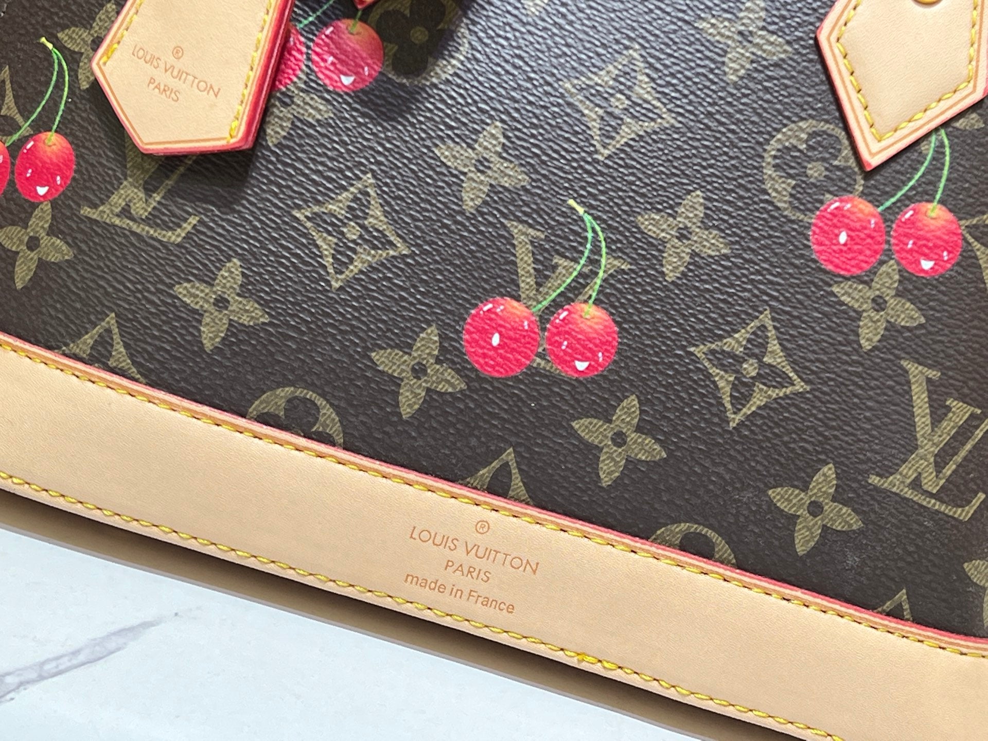 146PE85B Popular leather bag