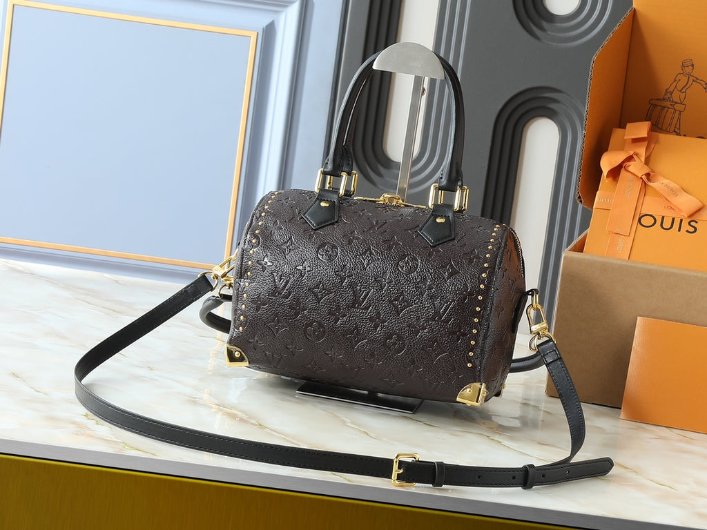15RE52B  Popular   leather bag