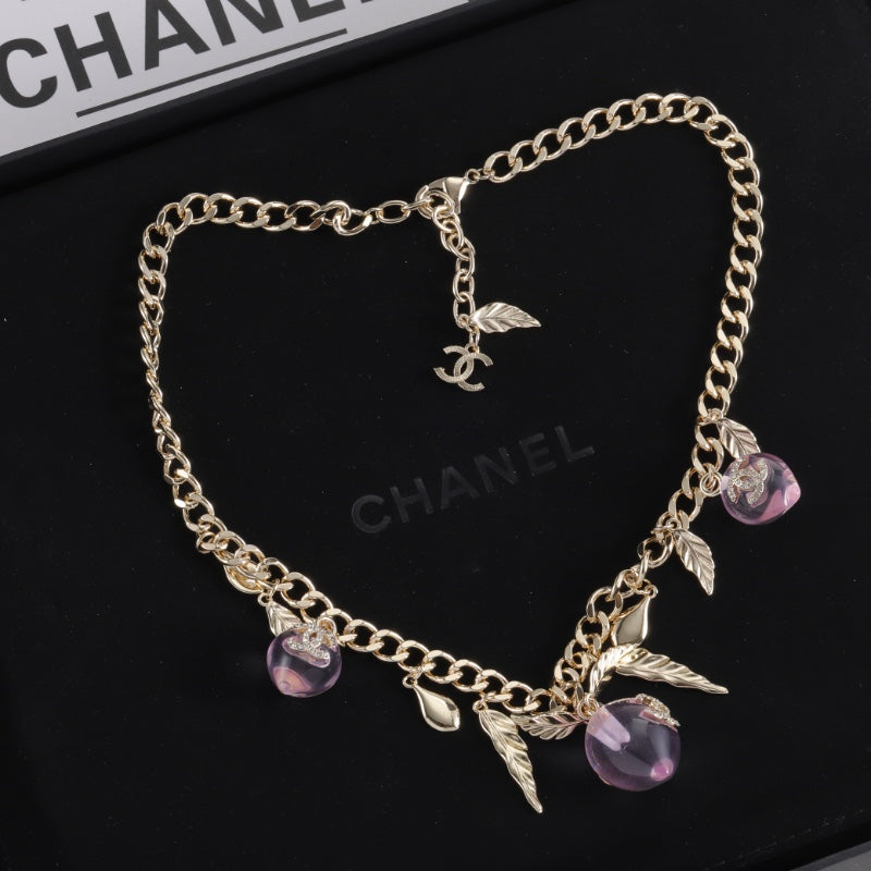 15QC83X Popular Necklace