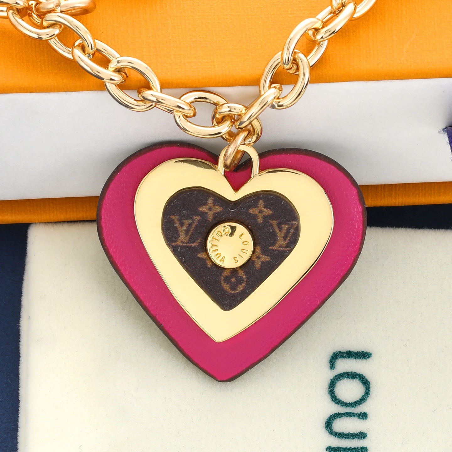 35ZE16A Popular bag 's charms accessories