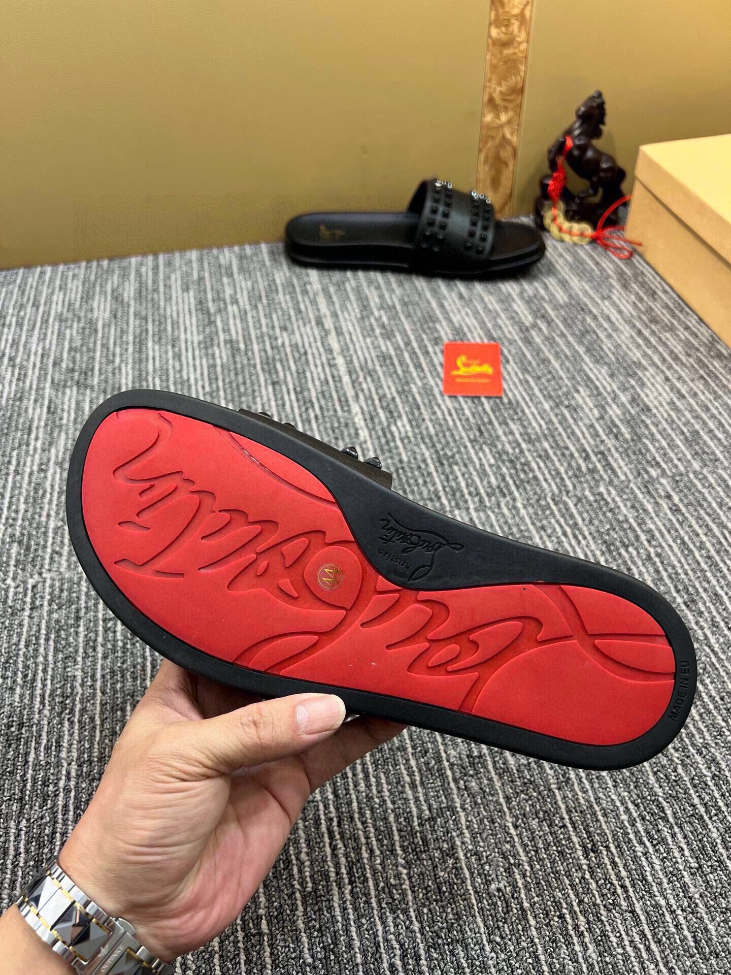54A126Z Popular slippers