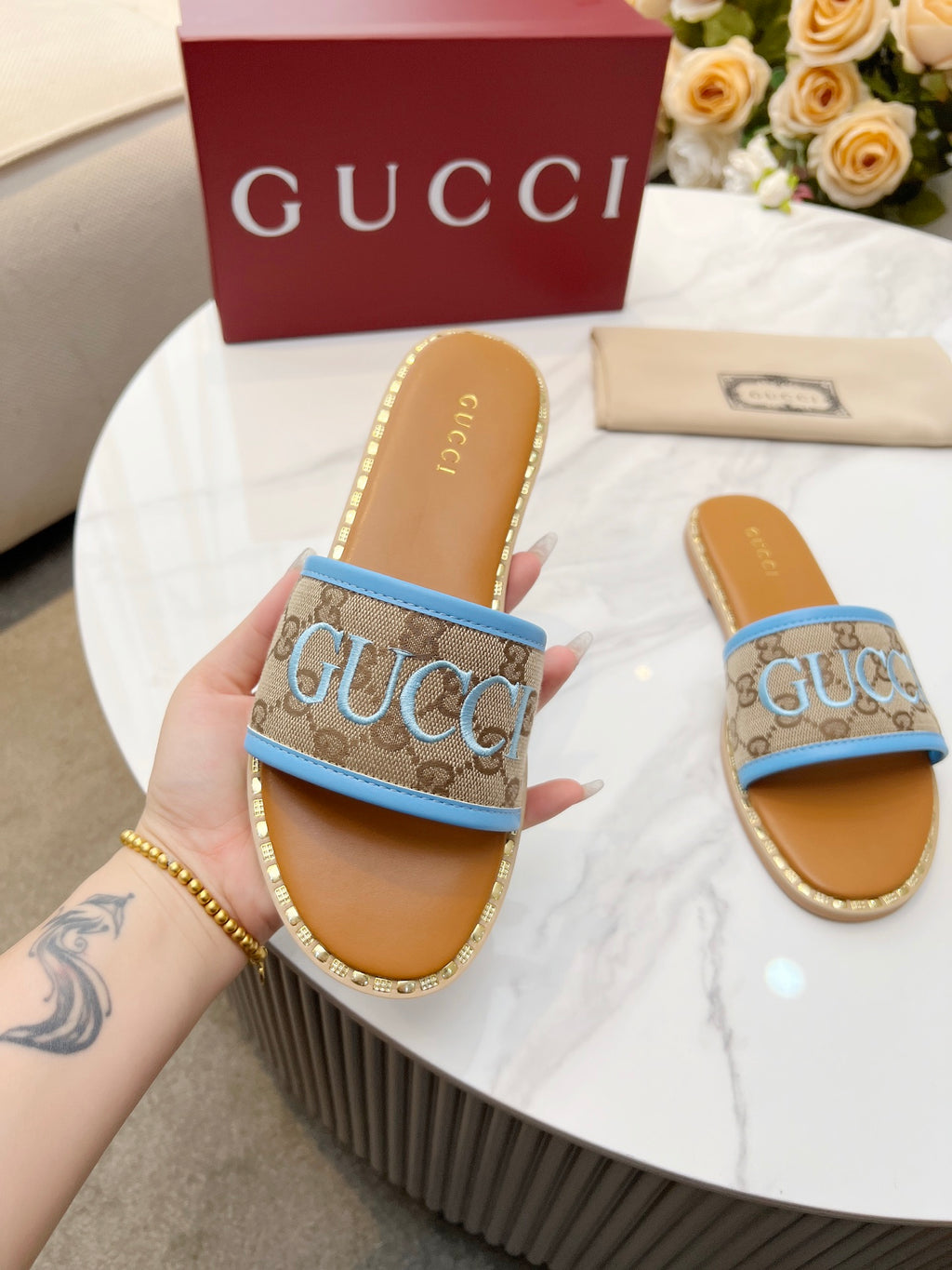 255QB29Z Popular Slippers