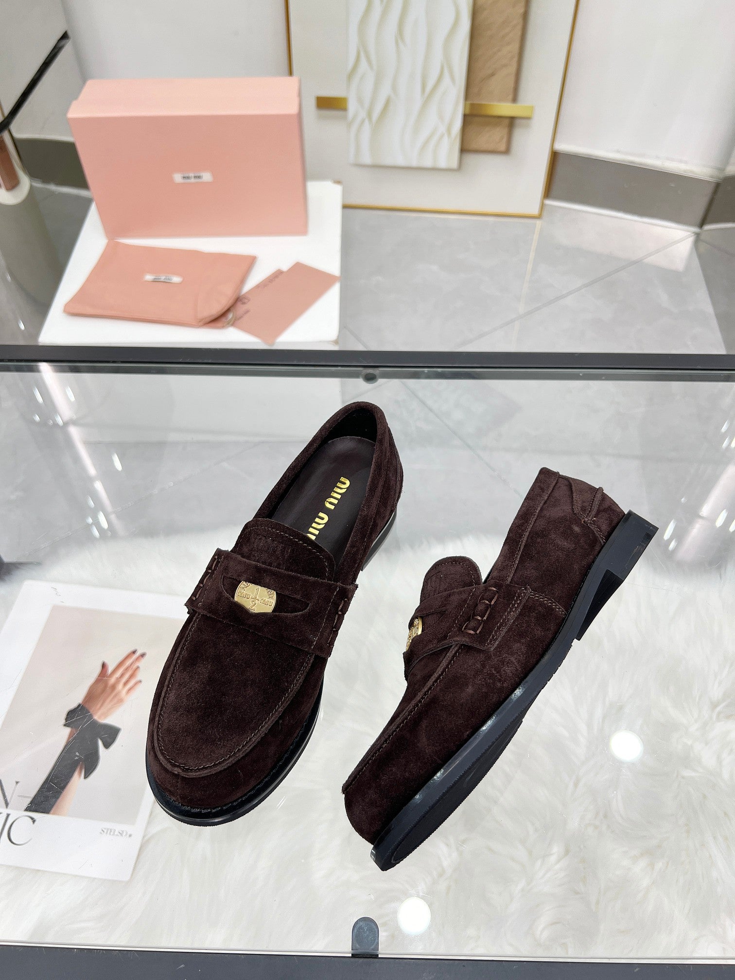 Z2P36A50 Popular high-quality leather Shoes