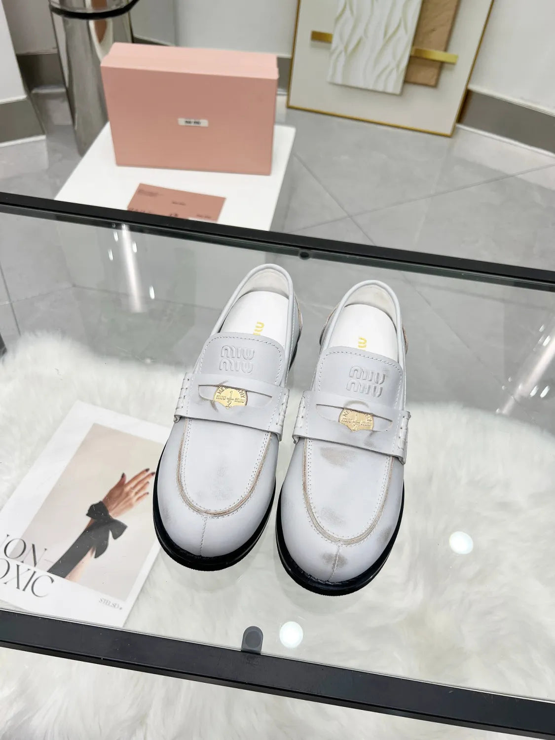 Z2P36A51 Popular high-quality leather Shoes